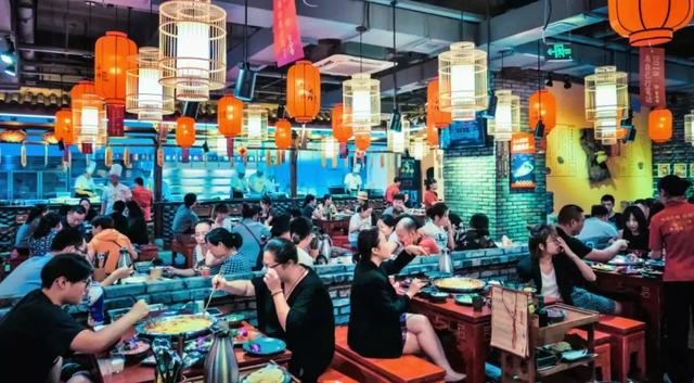 成都,来了就不想睡觉的城市!“锦官不夜城”吸金能力到底有多大?