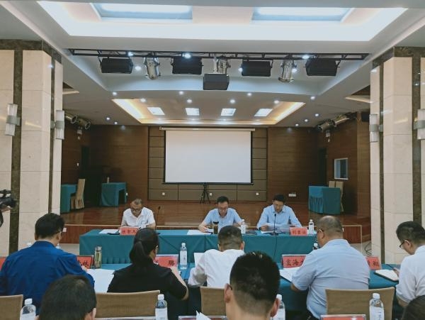 东坡区“不忘初心、牢记使命”主题教育领导小组办公室暨巡回指导组培训会召开